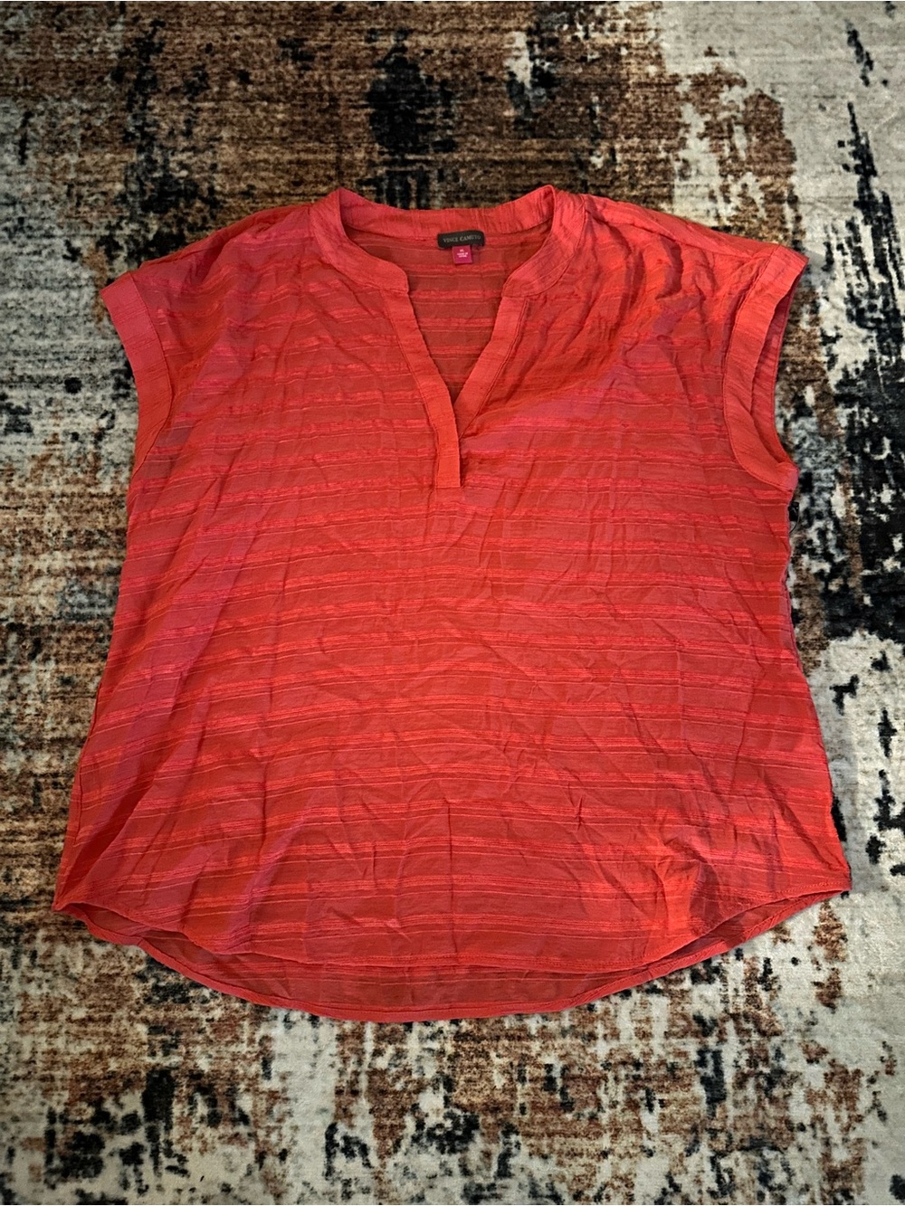 Vince Camuto Coral Split V-Neck Short Sleeve Top